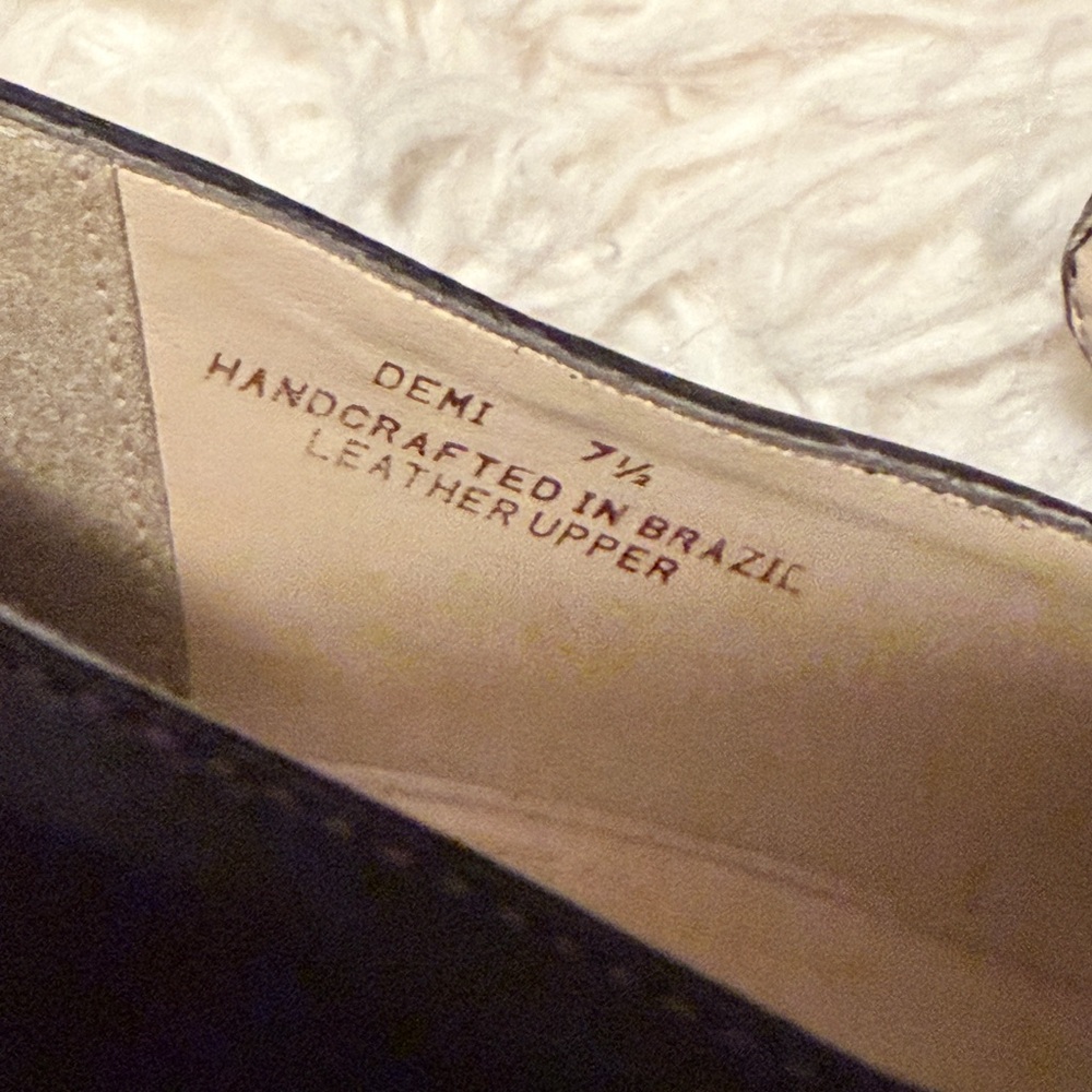 Cumbres Toltec Handcrafted Leather Loafers sz 7.5 - Picture 6 of 6